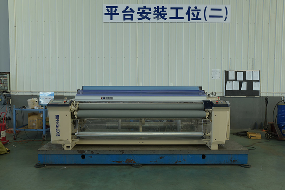 Tear de maquineta eletrônico de 1000 RPM  água Jet Looms Textile Warping Machine de 3.6m