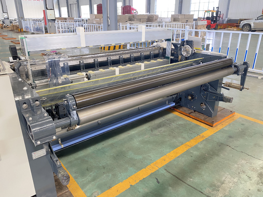 Tear de poder de alta velocidade de Jet Weaving /Textile da água com derramamento da manivela/came/maquineta do controle eletrônico