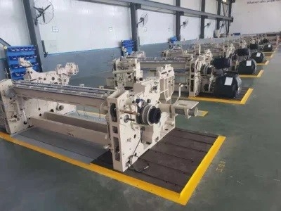 1000 RPM apressam a máquina de tecelagem do algodão da tela de Jet Looms Double Nozzle 200cm do ar