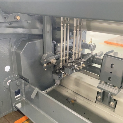 Água de trama Jet Looms do alimentador