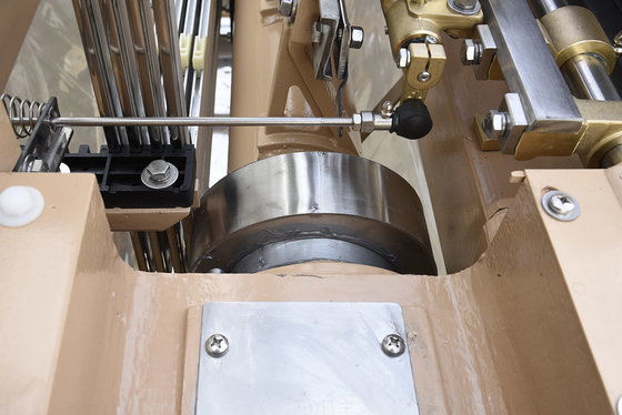 Derramamento dobro da maquineta de Jet Loom Fabric Textile Machine da água do bocal