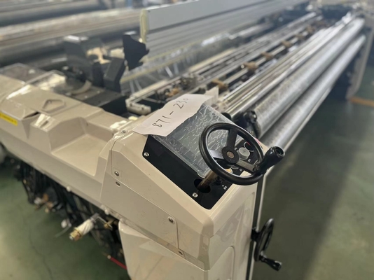 Água de alta velocidade Jet Power Loom da máquina 1000RPM 2.1m do tear de tecelagem do poliéster